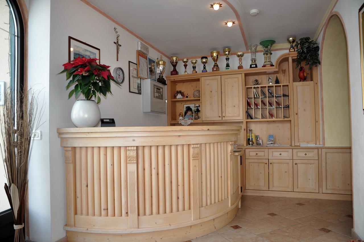 סאן קאסיאנו B&B Apartments La Palsa מראה חיצוני תמונה
